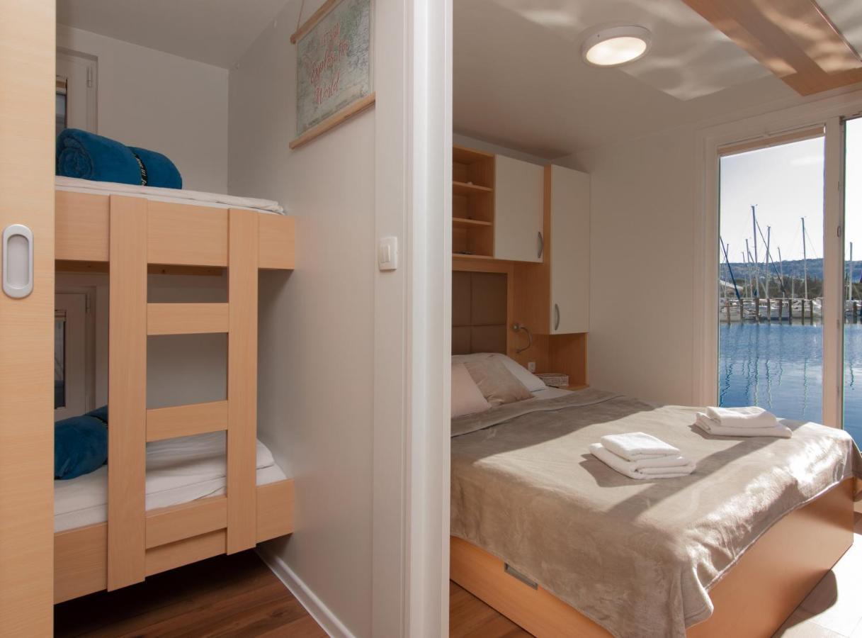Apartamento Eldamar Floating House Portoroz Exterior foto